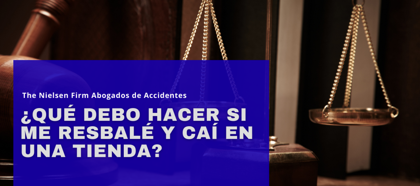 ¿Qué debo hacer si me resbalé y caí en una tienda?